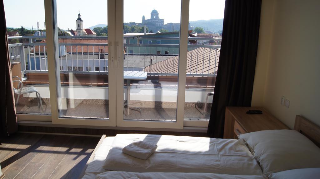 Apartman Panorama Štúrovo Exteriör bild