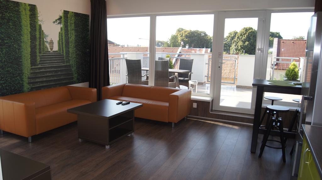 Apartman Panorama Štúrovo Exteriör bild